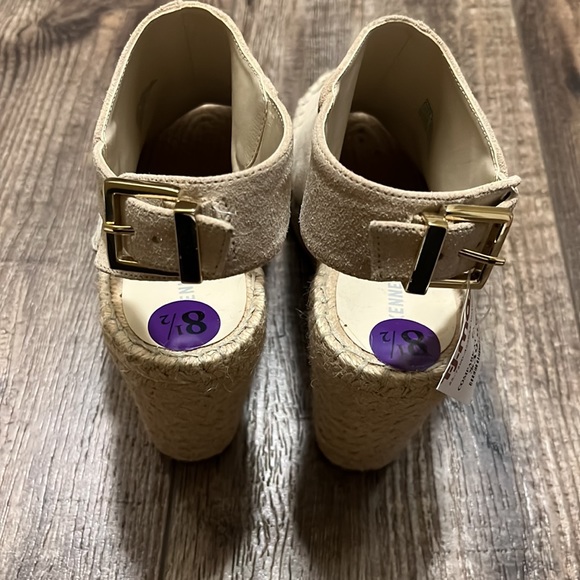 NWT KENNETH COLE WEDGES 8 1/2 - Picture 4 of 13
